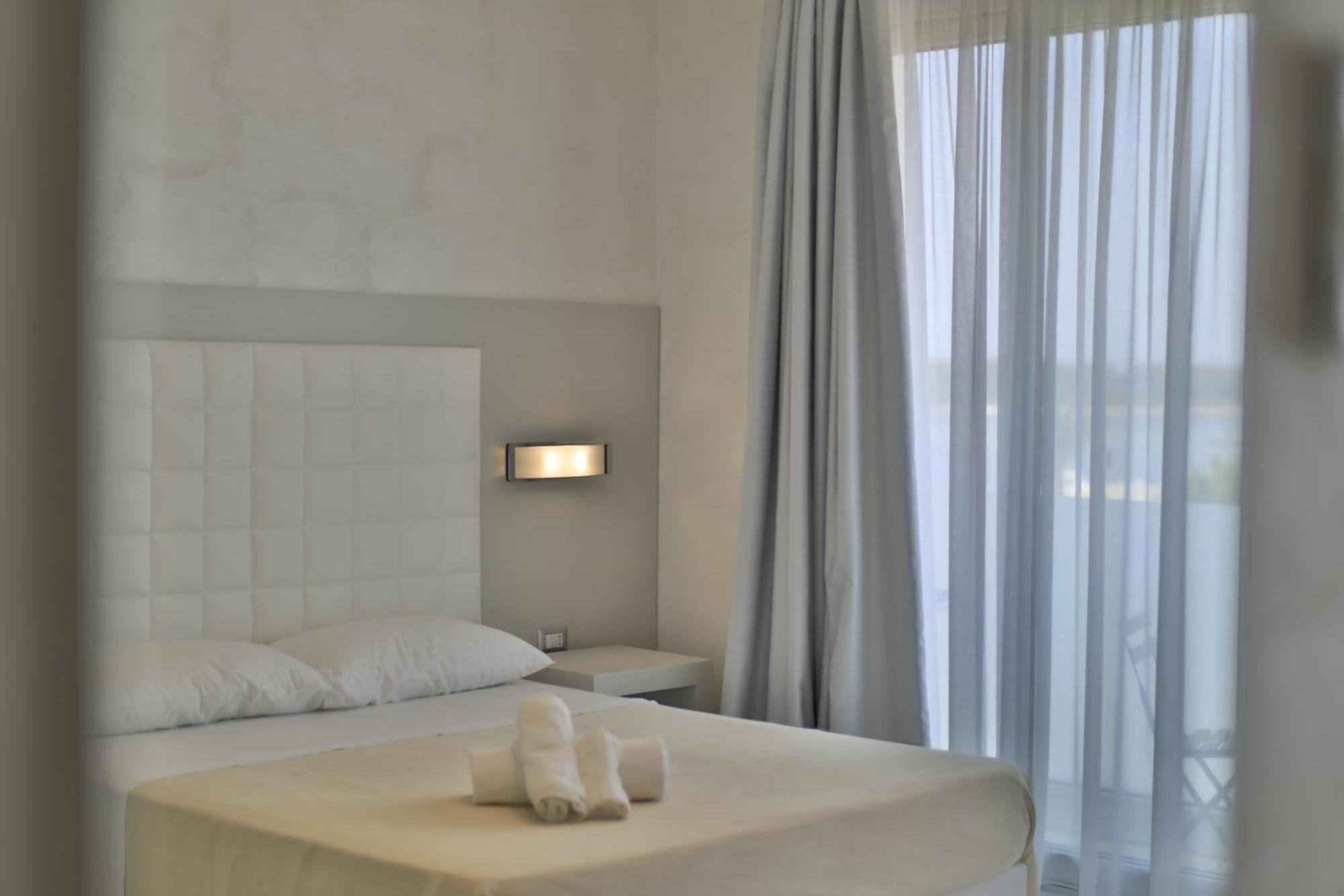 Riviera Luxury Rooms Porto Cesareo Dış mekan fotoğraf