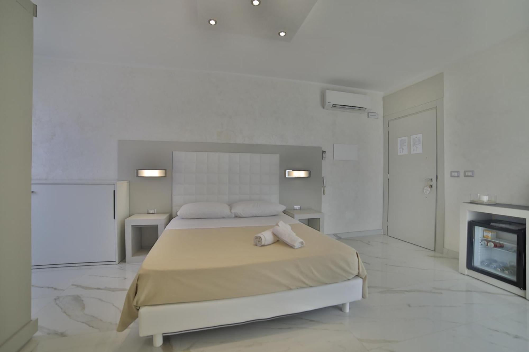 Riviera Luxury Rooms Porto Cesareo Dış mekan fotoğraf